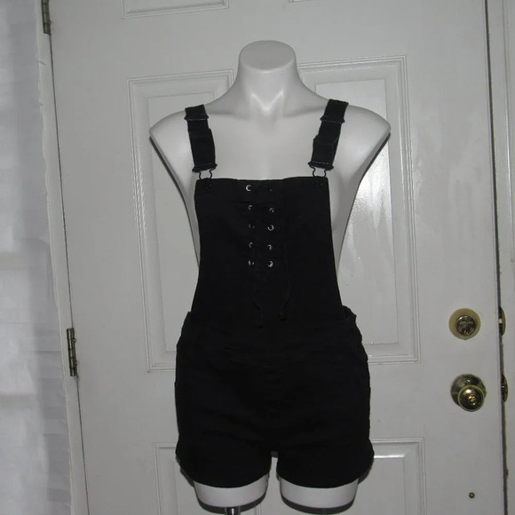 PACSUN Shortalls Shorts Overalls Black Denim Jean Size 27 - Picture 1 of 4